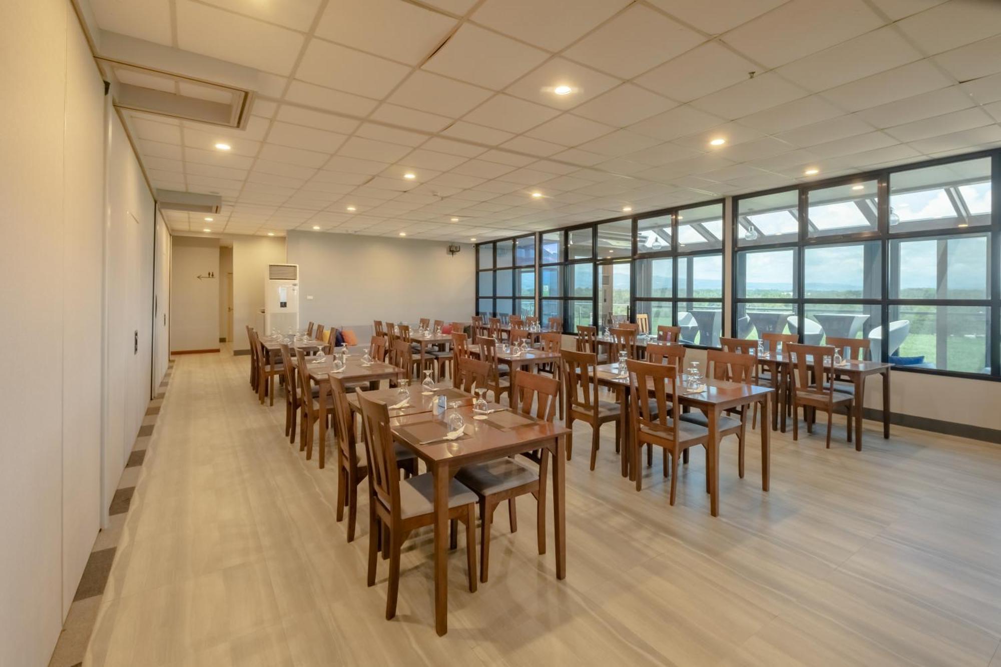 Kekehyu Business Hotel バレンシア エクステリア 写真