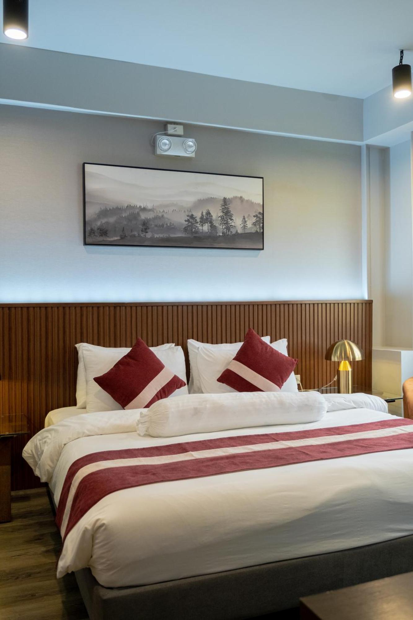 Kekehyu Business Hotel バレンシア エクステリア 写真